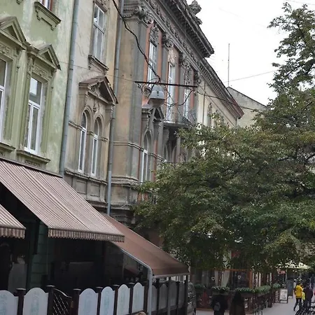 Rooms In The Center Of Lviv Exterior photo