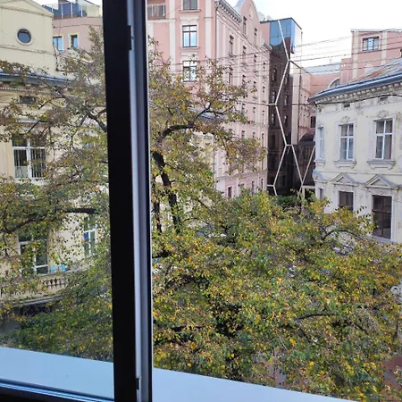 Rooms In The Center Of Lviv Room photo